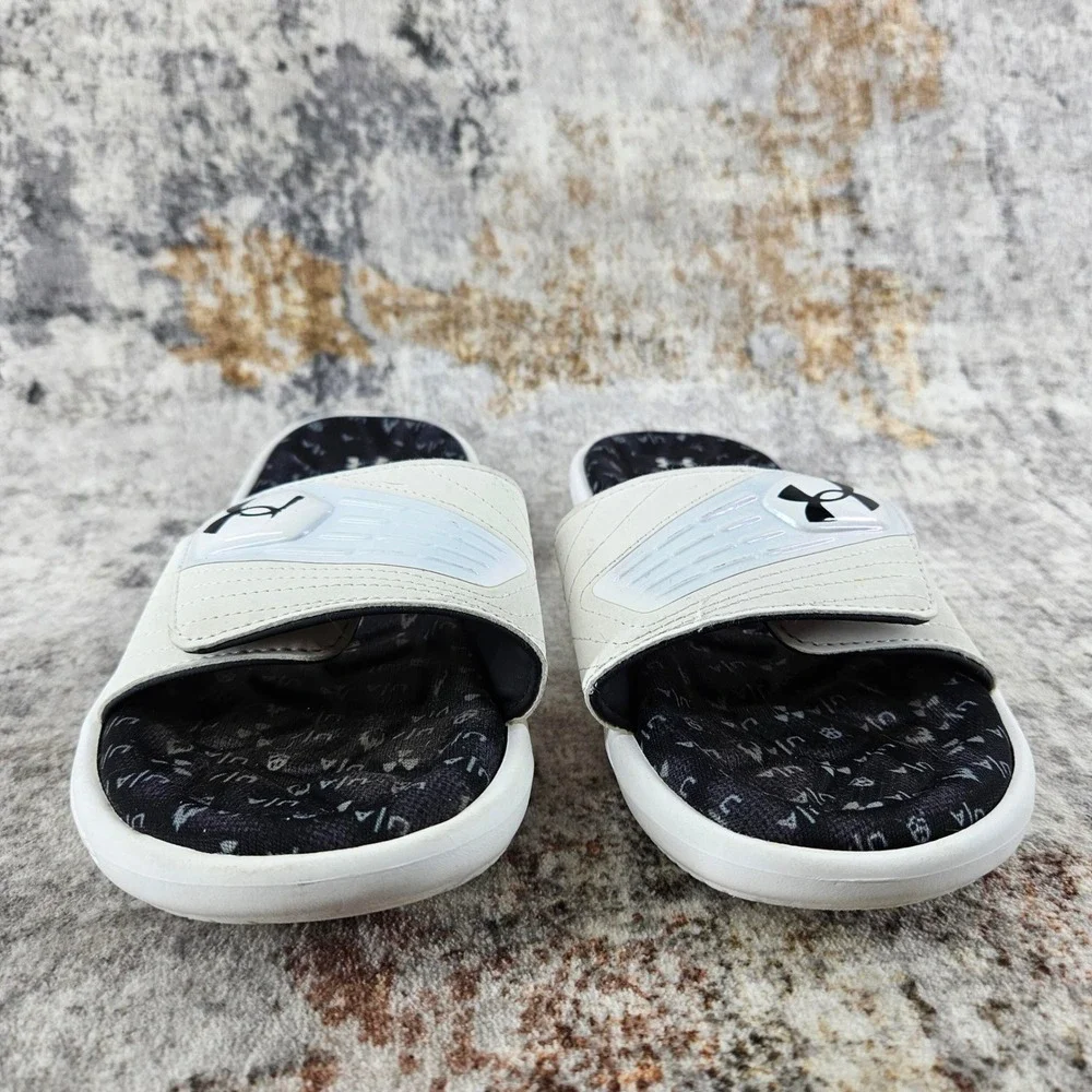 Under‎ Armour Mercenary Ignite Slides Sandals Youth 5 White Black 3022712 Beach